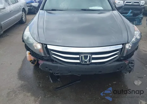 2012 Honda Accord 2.4 Se из США, поврежденный, VIN 1HGCP2F68CA105398